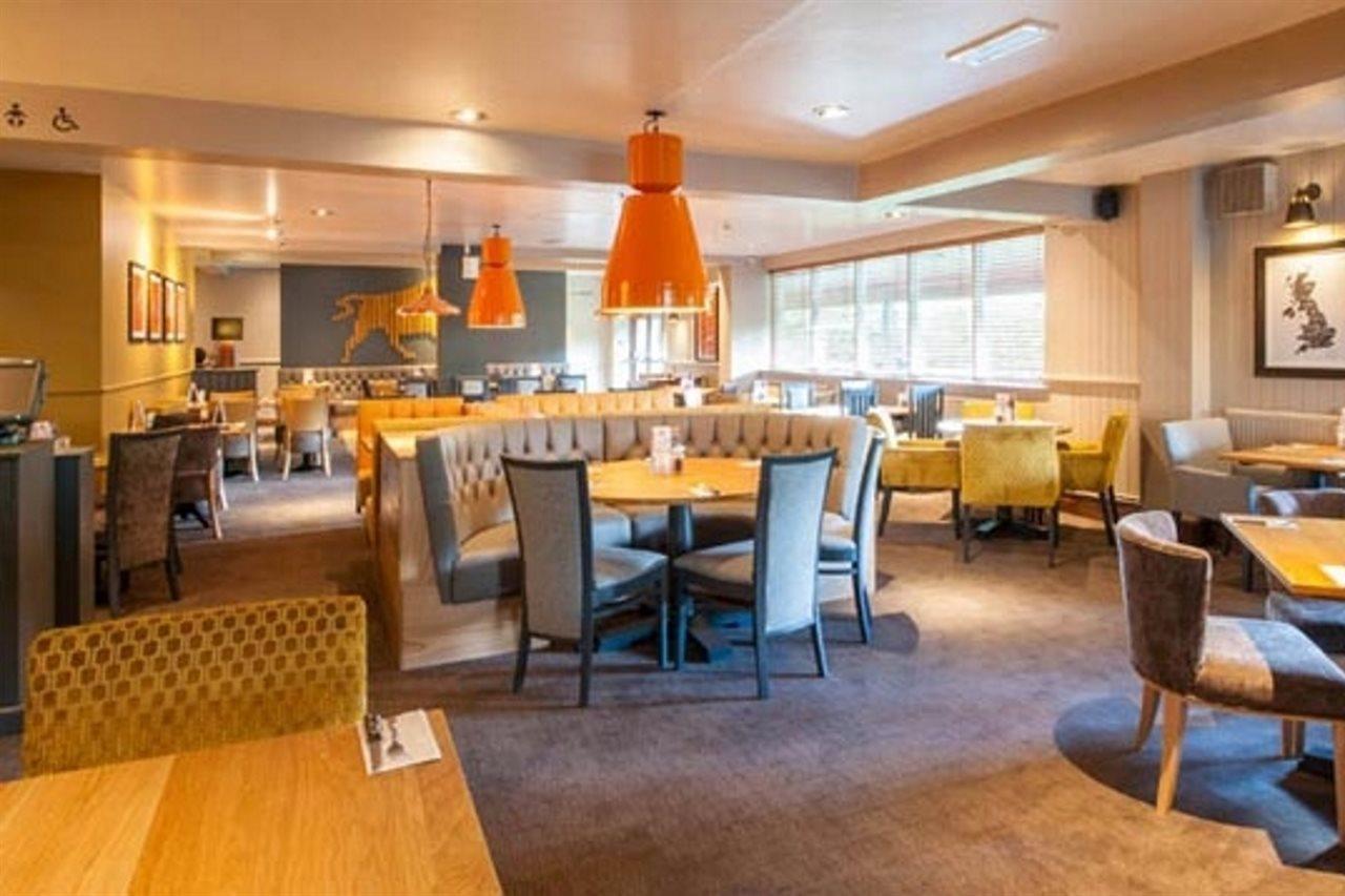 Premier Inn Ранкорн Экстерьер фото