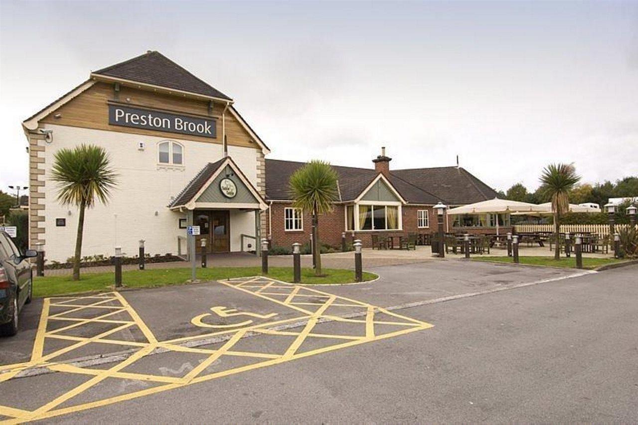 Premier Inn Ранкорн Экстерьер фото